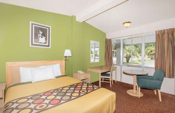 斯泰茨伯勒騎士酒店