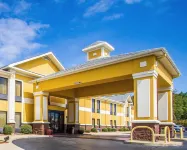 Quality Inn Alexander City Hotels in 