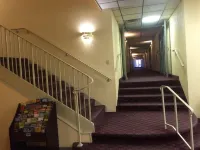 Econo Lodge Airport Hotels in Spring Ridge