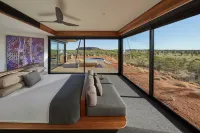 Longitude 131 Hotels near Uluru