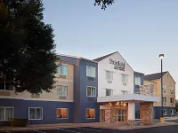 Fairfield Inn & Suites Austin South Hotels near Garrison Park