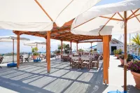 Daphne's Club Hotel Apartments