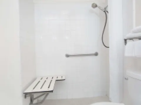 โฮเวิร์ด จอห์นสัน บายวินด์แฮม ทอร์รันซ์ โรงแรมในทอร์รันซ์