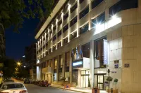 Novotel Athenes فنادق في 