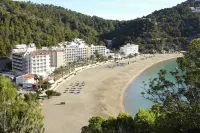 Grupotel Imperio Playa Hotels near Tagomago Sapete