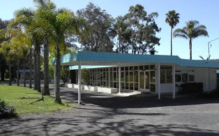 Eden Nimo Motel