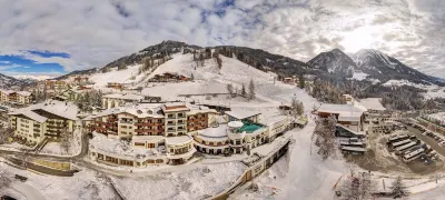 Alpina Alpendorf Hotels in der Nähe von Stadtbücherei