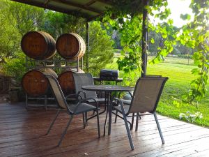 Valley Farm Vineyard Cottages