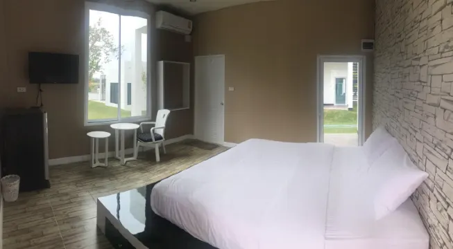 ห้องวิลลาสำหรับครอบครัวพร้อมสระว่ายน้ำ