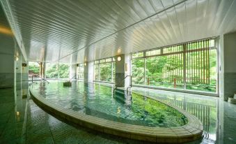 Yuze Hotel