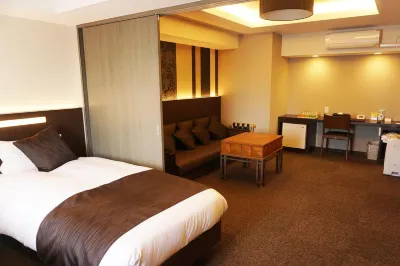 Hotel Lantana Osaka Các khách sạn gần JR Kashima Station