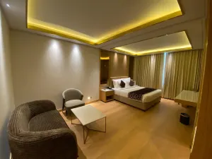 Nirvana Luxury Hotel l Ludhiana