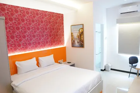 Hayden Inn Отели рядом с достопримечательностью «Monumen Panglima Besar Jenderal Soedirman»