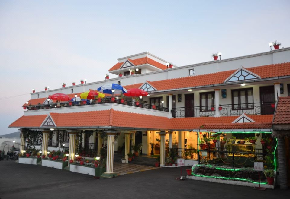 hotel overview picture
