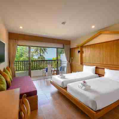 โรงแรม ป่าตองล็อจ Rooms