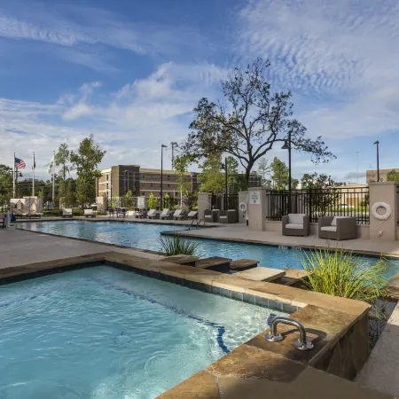 Crowne Plaza SHENANDOAH - WOODLANDS AREA by IHG