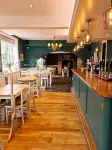The Red Lion - bar
