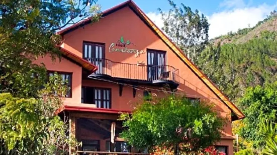 Hotel Rancho Constanza & Cabañas de la Montaña