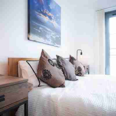 Maritime Quarter - 2 Bedroom Apartment - SA1 Beach Front (Fisherman's Way) Rooms