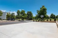 Hampton Inn Princeton - parking