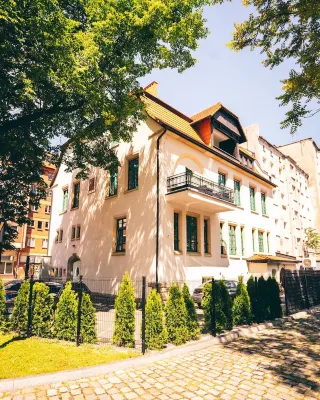 Villa Art Novis City Center Các khách sạn ở Wroclaw