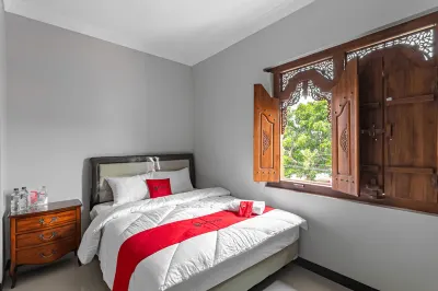 RedDoorz Syariah near Exit Toll Banyumanik Hotel di Banyumanik