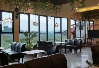 Oemah Djari Hotel Tuntang住宿飯店
