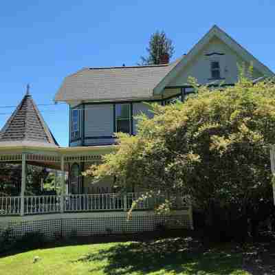 Antique Rose Inn Windham Hotel Exterior