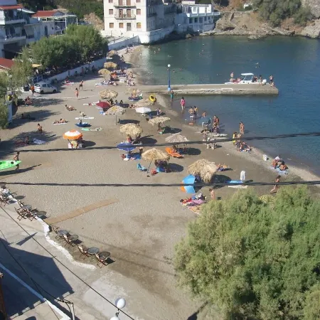 Alkistis Cozy by the Beach Apt. in Ikaria Island, Therma Ground Floor
