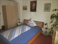Restaurant / Pension Mainzer Tor Hotels in Neukirchen