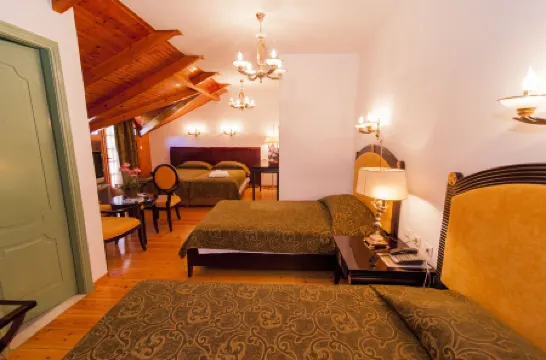 克里科尼斯酒店