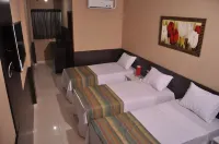 Lacazzona Hotel