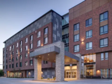 Courtyard Iowa City University Heights Hotels in Johnson County