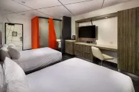 โรงแรมเดอะโมเมนท์ โรงแรมใกล้เบเวอรีฮิลล์