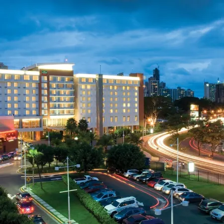 Courtyard Panama Multiplaza Mall