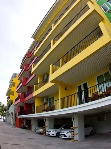 รูปภาพของโคสต์ต้า บางแสน