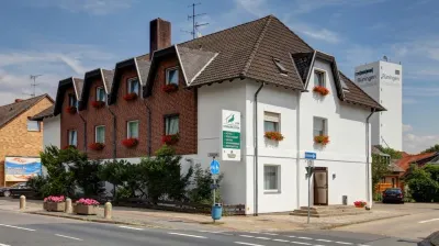 Hotel & Restaurant Zum Starenkasten GmbH Hotels in der Nähe von Königreichssaal Jehovas Zeugen