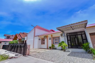 Tanjung Syariah Hotel dekat TOKO MUBARAK