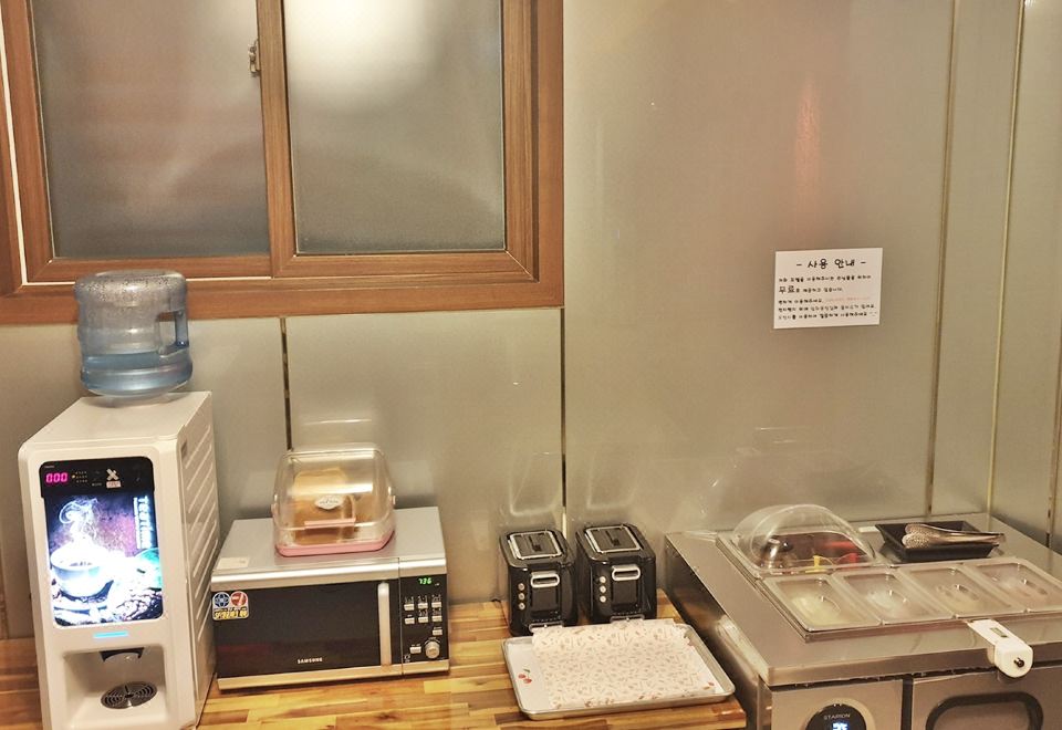 서호모텔의 외부 전경