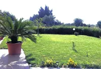 Bed & Breakfast la Villetta Hotels in Steccato di Cutro