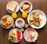 Sun Hall Hotel - breakfast