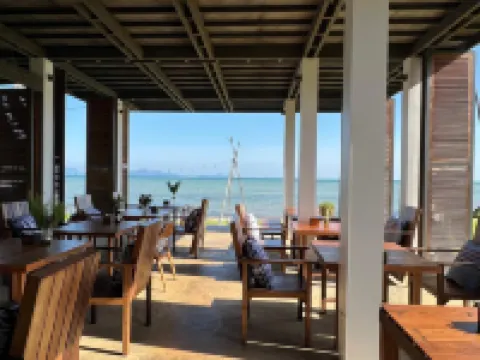 ลิตเติ้ลมูน วิลล่า โรงแรมในเกาะหมาก