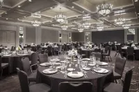 The Logan Philadelphia, Curio Collection by Hilton