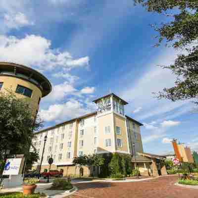 Hotel Indigo Jacksonville-Deerwood Park Hotel Exterior