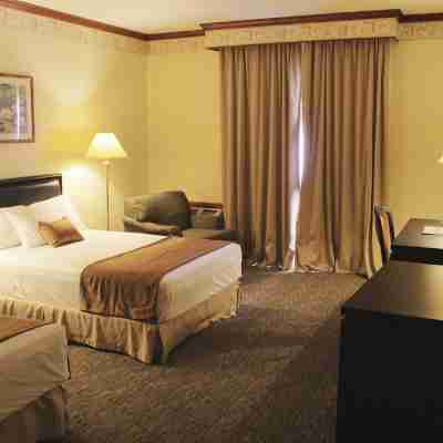 Hotel Residencial Inn Suites Rooms