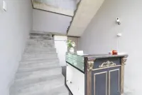 Krisna Hostel Hotels in Tembung