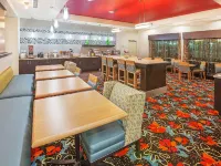 La Quinta Inn & Suites by Wyndham Pearsall Hotels in Frio County