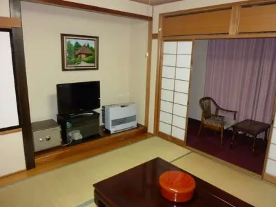 Kodakaranoyu Shiojiri Hotel Hotels near 丸沼高原スキー場 バイオネット、ローズコース