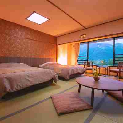 由布院山水館 Rooms