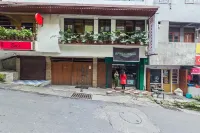Hotel Tarayana